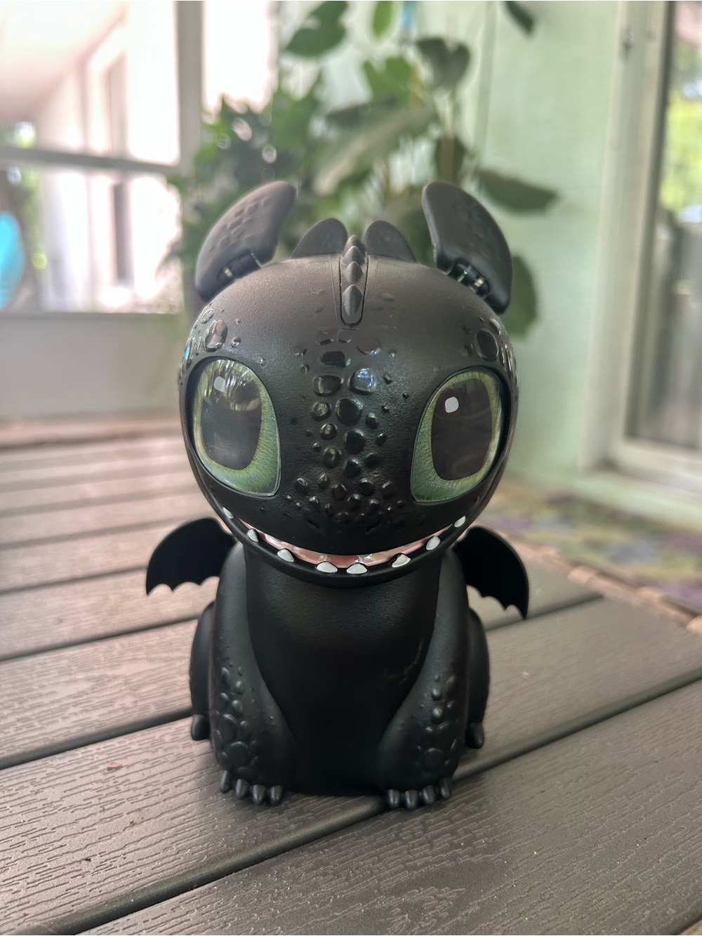 Toothless Hatchimal  - How to Train Your Dragon